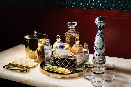 Not your ordinary bottle service at NYC's Nubeluz