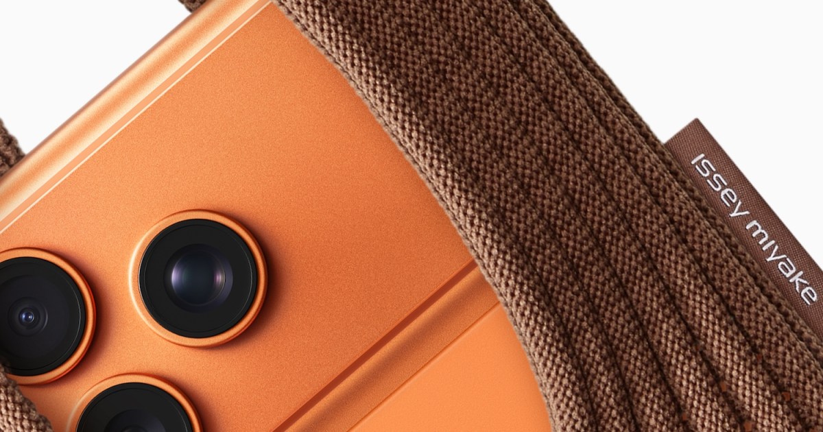 Issey Miyake x Apple