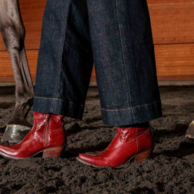 ariat lifestyle image