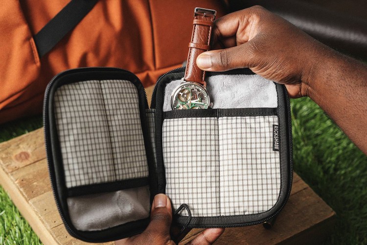 The Best Holiday Gifts for Watch Lovers