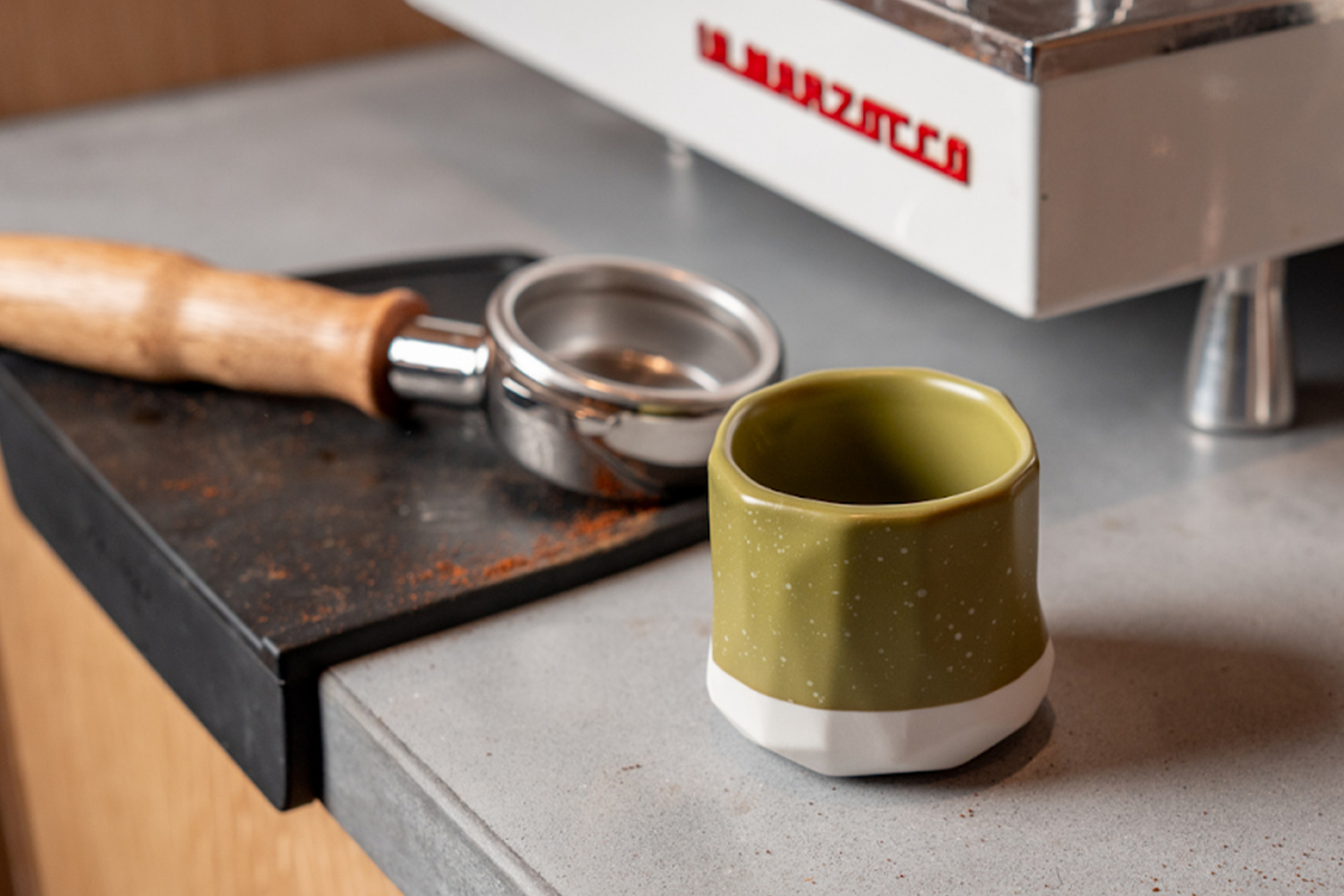 Discommon x Nostalgia Killer Cortado Cup