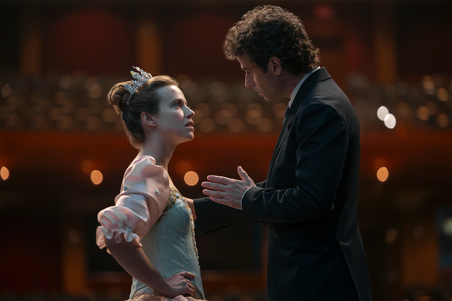 Lou de Laâge and Luke Kirby in the Amazon Prime Video series "Etoile"