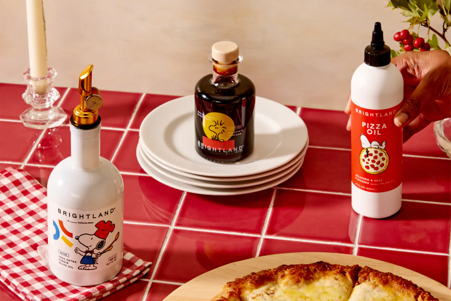 Brightland Snoopy's Pizza Night Gift Set