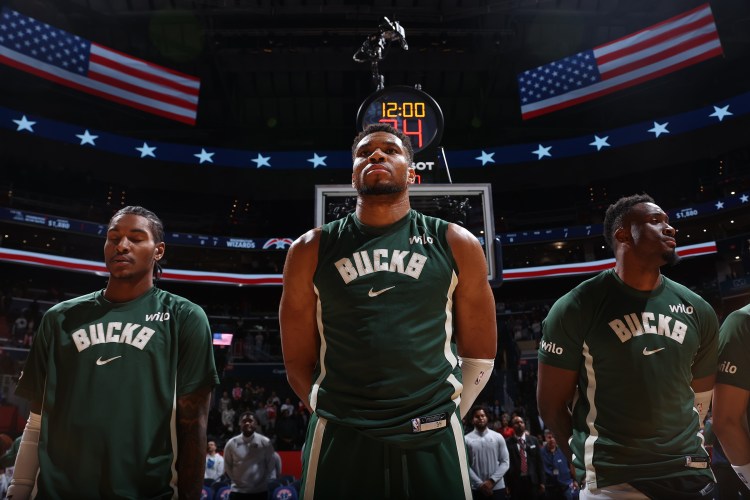 Antetokounmpo logged 26 points and seven rebounds in Milwaukee's Monday night loss to the Wizards