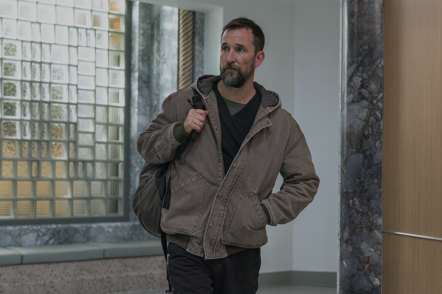 Dr Robby wearing a hoodie in the TV show "The Pitt"