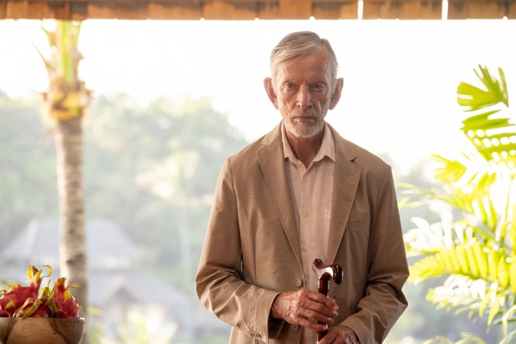 Scott Glenn in "The White Lotus"