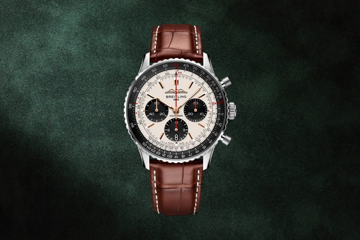 Breitling Navitimer B01 Chronograph 43 North American Limited Edition