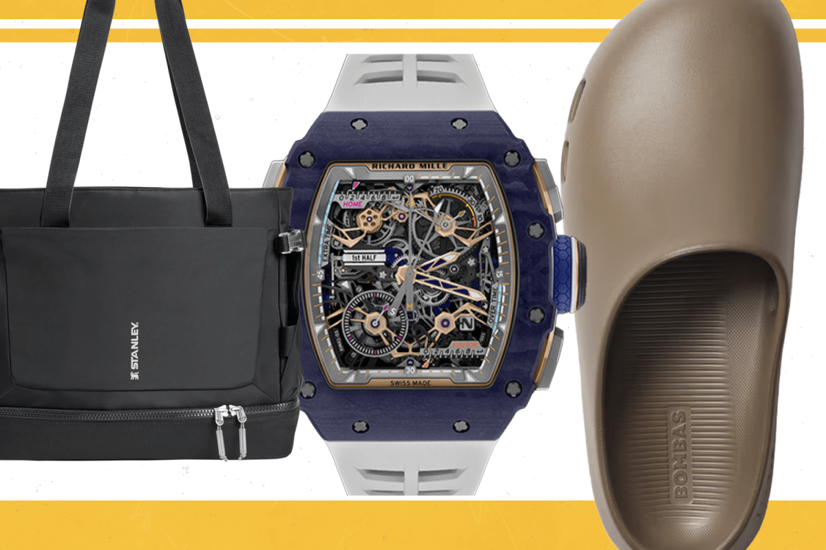 Products of the Week: Clogs, Pizza Ovens and Golf Gear