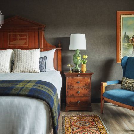 graduate ann arbor guest room