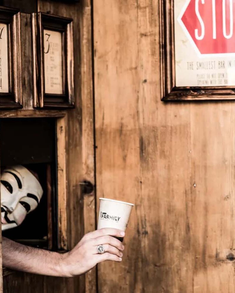 Take-out window at Backdoor 43