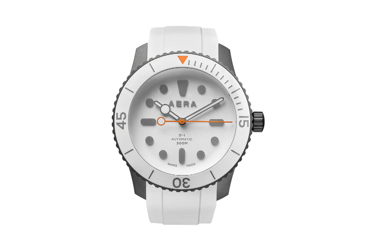 Todd Snyder X AERA D-1 Diver Watch “Whiteout”