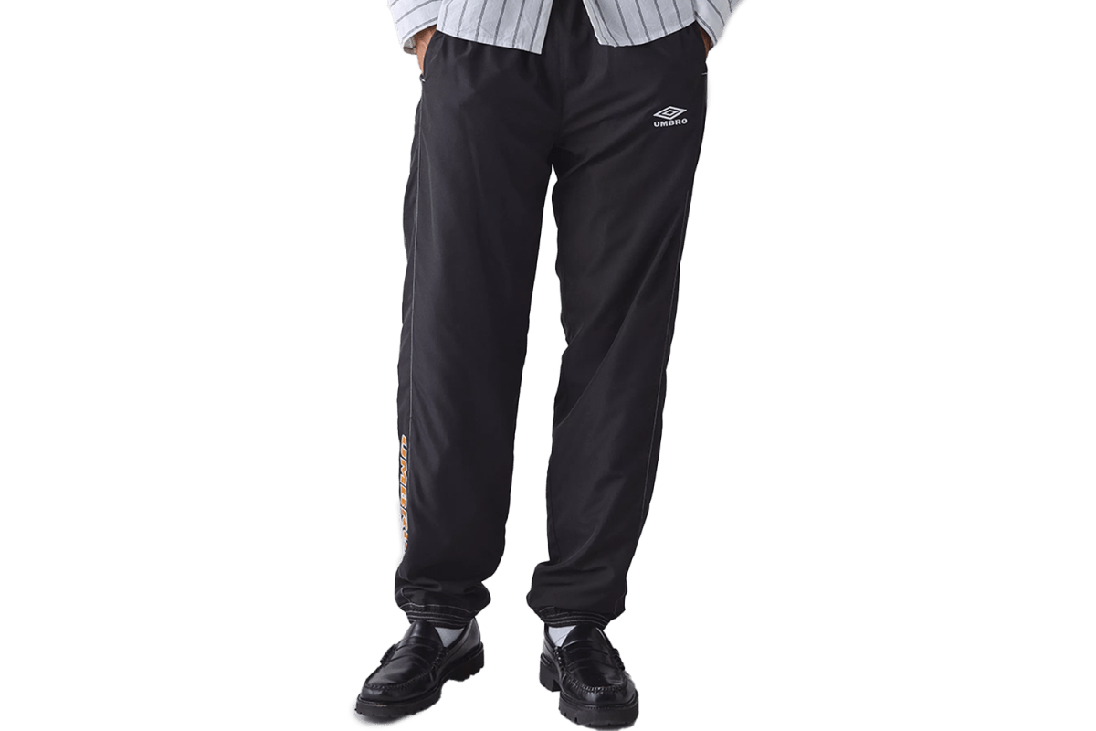 Umbro UO Exclusive Relaxed Wind Pant
