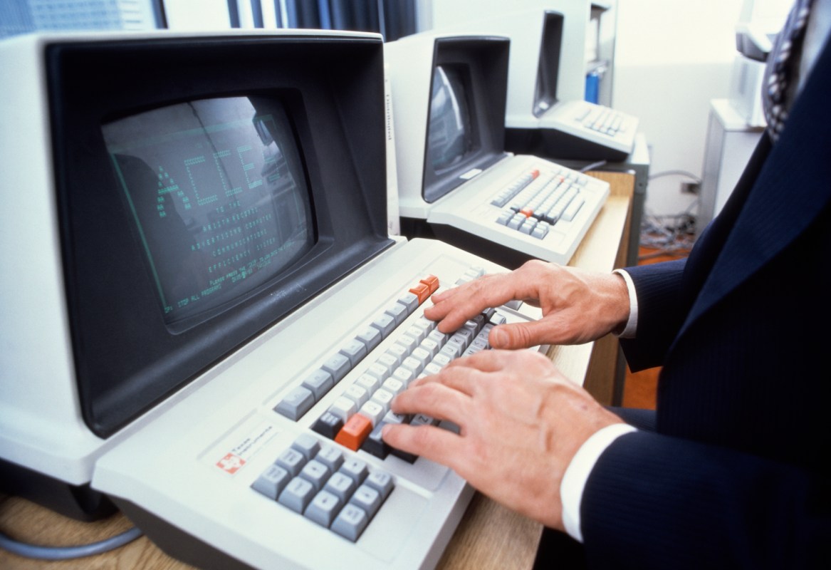 What Years of Typing and Texting Do to Your Hands