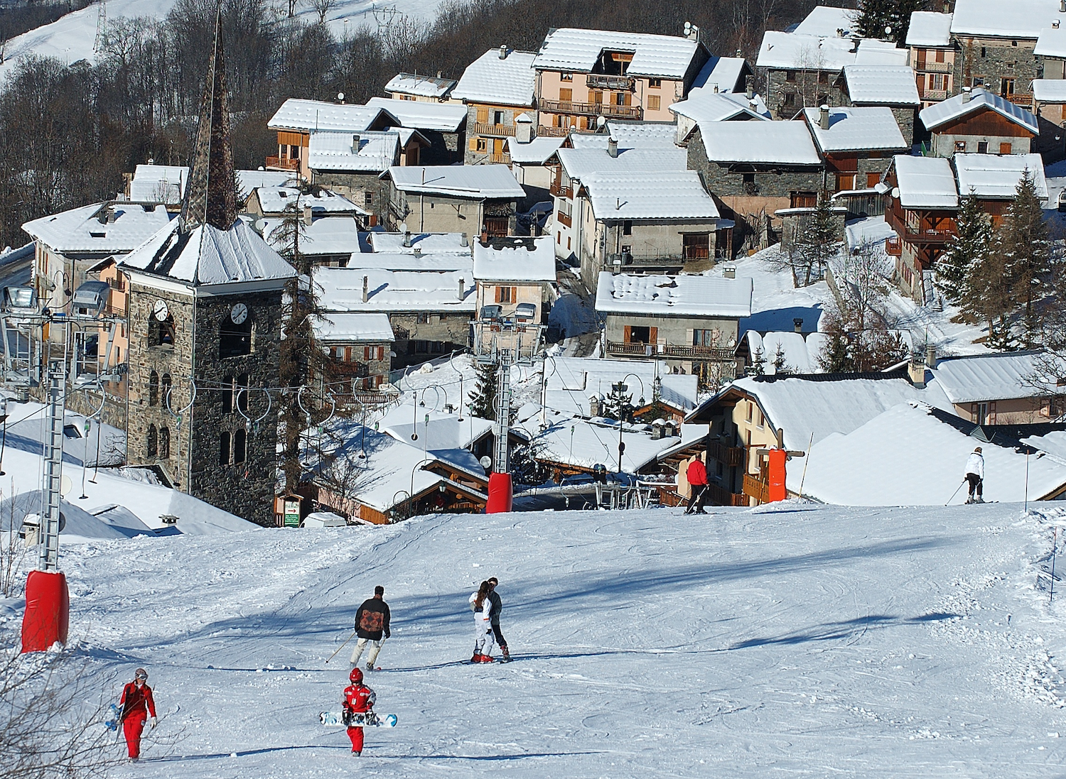 A throwback photo of The Three Valleys skiing area.