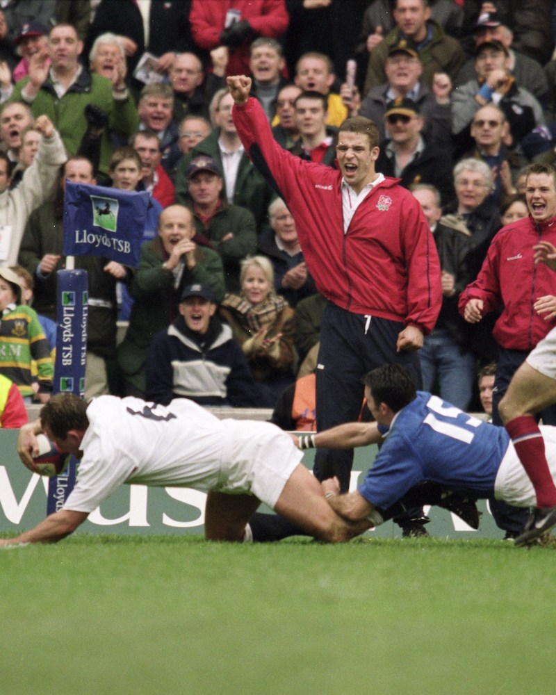 A vintage photo of France playing England in rugby.