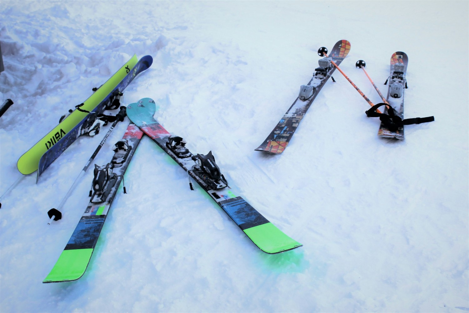 Skis on a snowy landscape