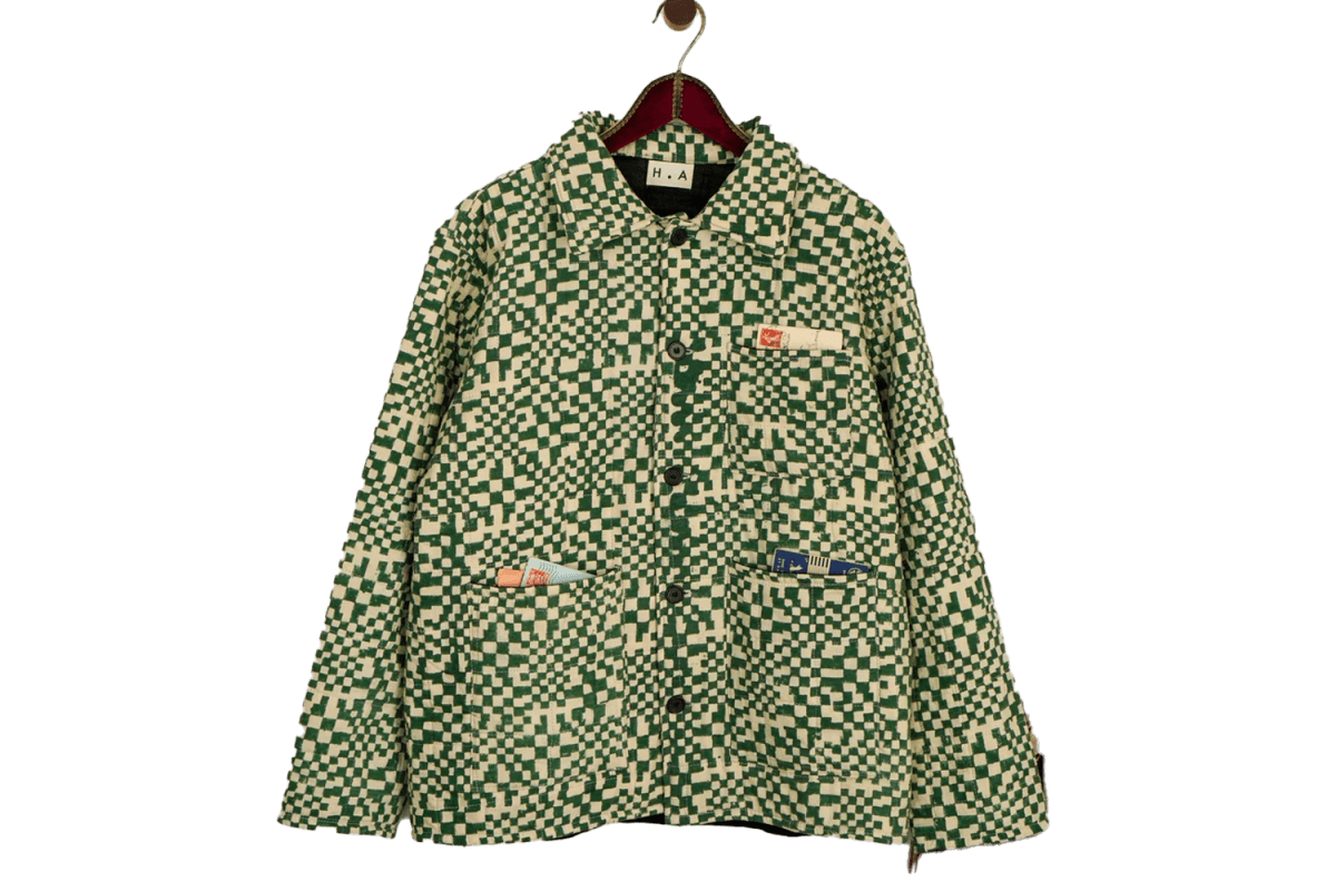 Human Assembly House Nº 740