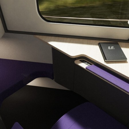 Inside a Luna Rail pod