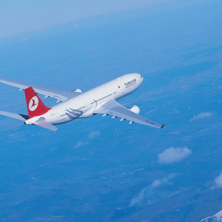 Turkish Airlines plane in flight