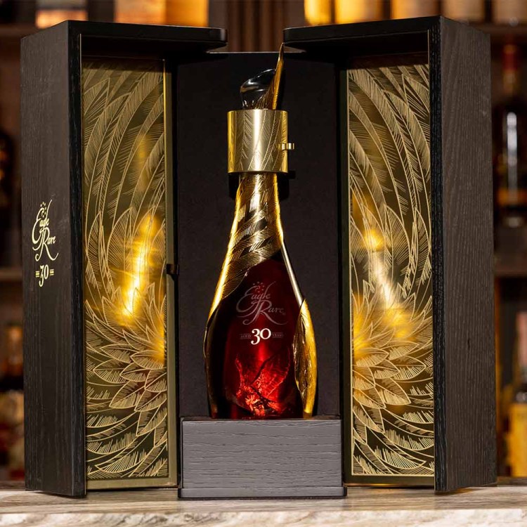 Eagle Rare 30 in its box