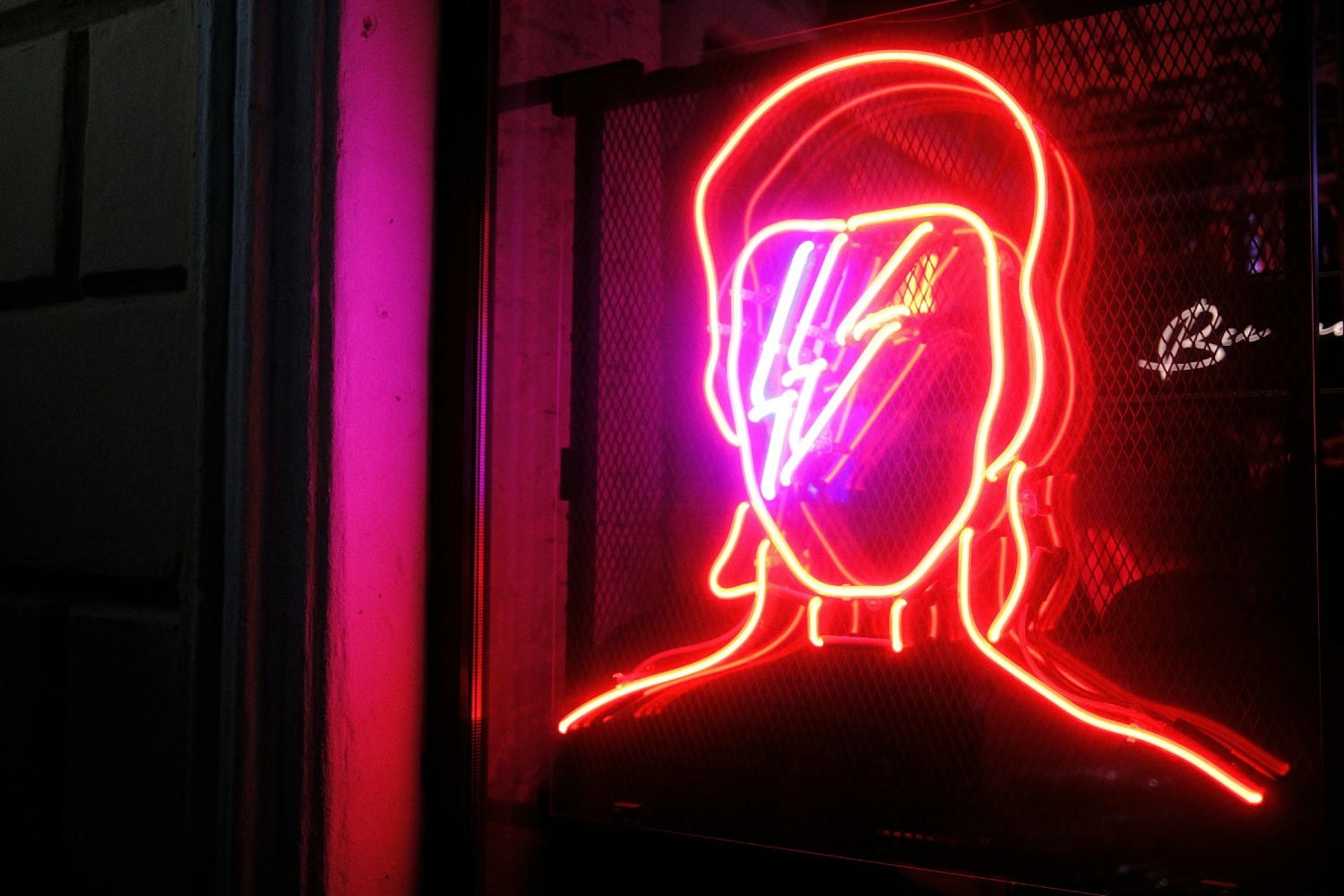 Neon image of David Bowie