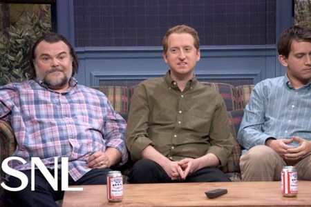 Jack Black on a couch in an "SNL" sketch