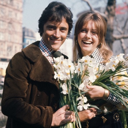 Take It From a Woman: Read This Before You Buy Her Flowers