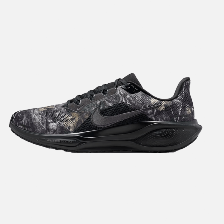 Nike Pegasus 41 on transparent background