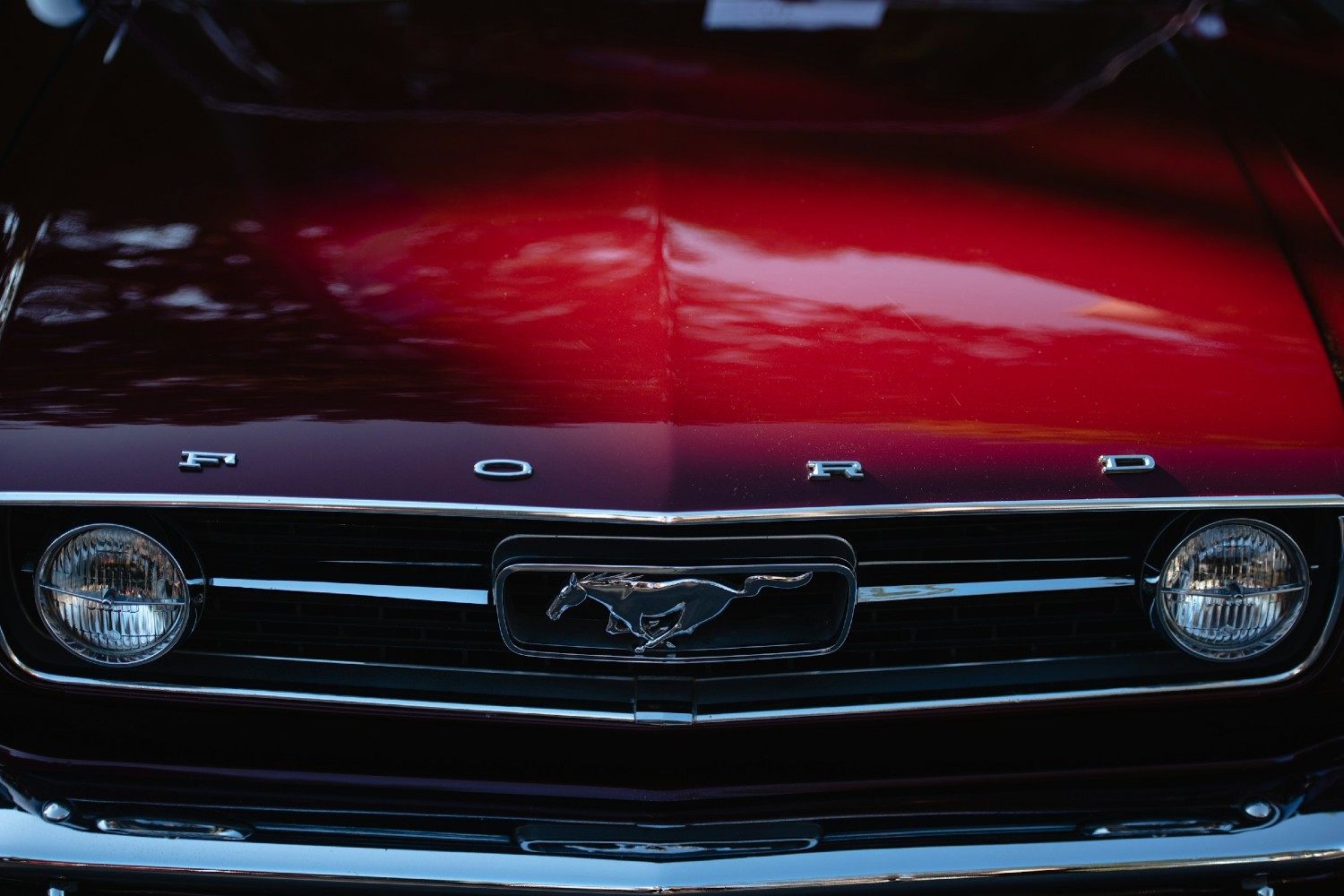 Auto Enthusiast Creates a Mustang-Tesla Hybrid