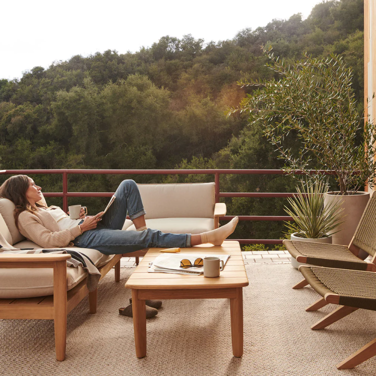 The Best Place to Shop for Discounted Outdoor Furniture? Burrow.