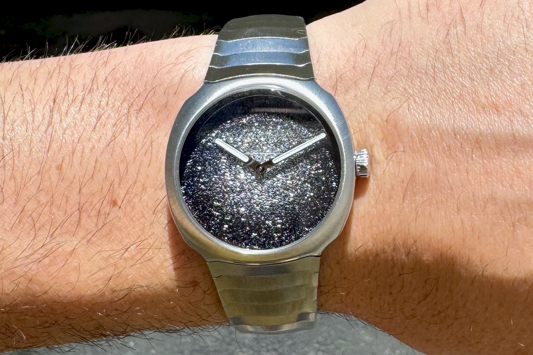 H. Moser's Streamliner Two Hands Is My Favorite Watch Ever