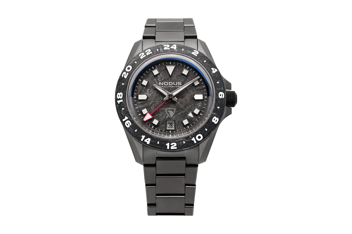 Nodus x Raven Watches TrailTrekker Carbon