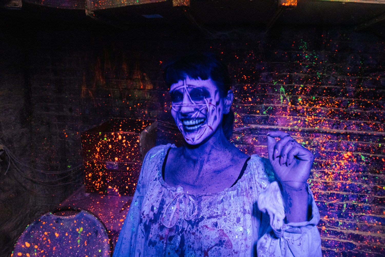 The final look, as seen under black light.